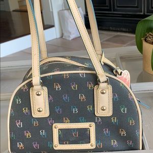 Dooney & Bourke Purse